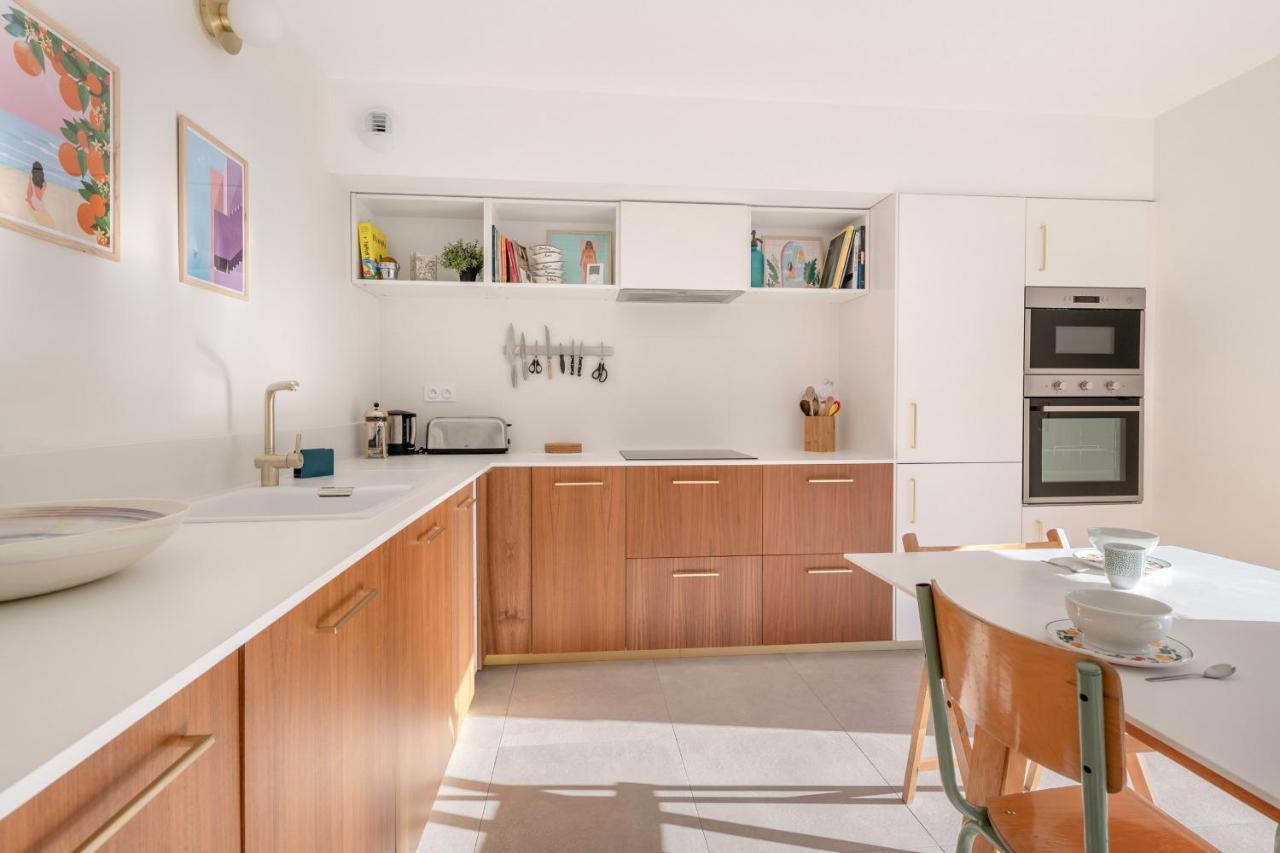 300M De La Plage - Belle Maison A Сарзо Экстерьер фото