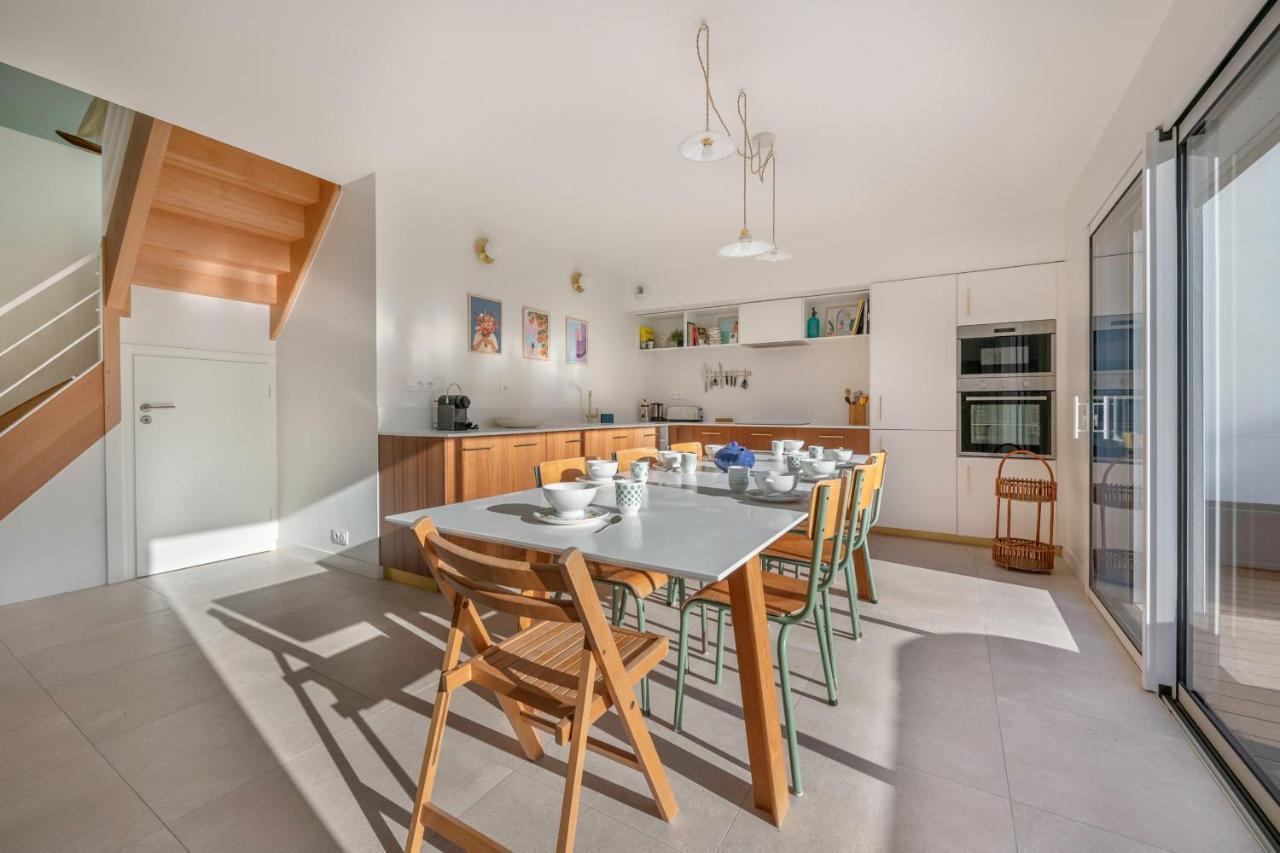 300M De La Plage - Belle Maison A Сарзо Экстерьер фото